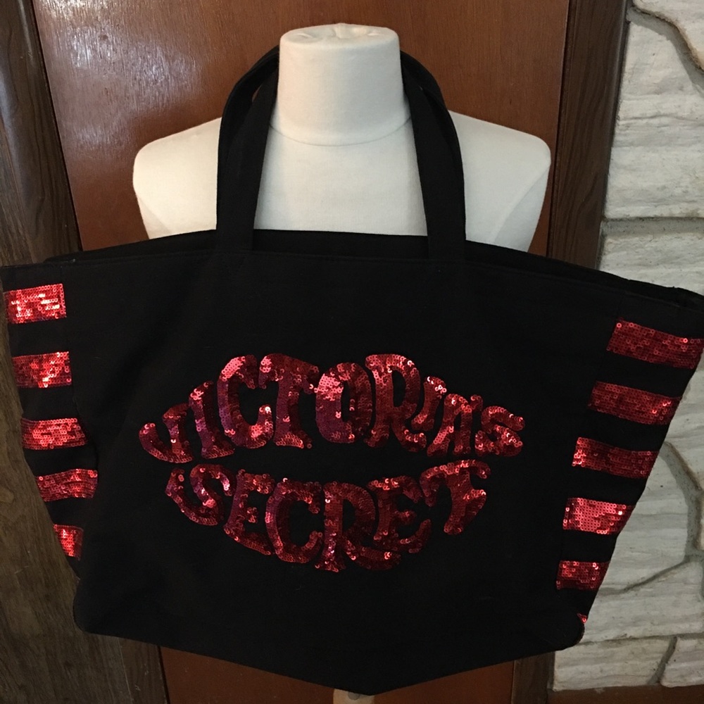 Victoria’s Secret Lips Tote Bag - Picture 4 of 7